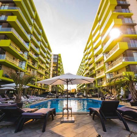 Iako Premium Apartament Navodari Ngoại thất bức ảnh
