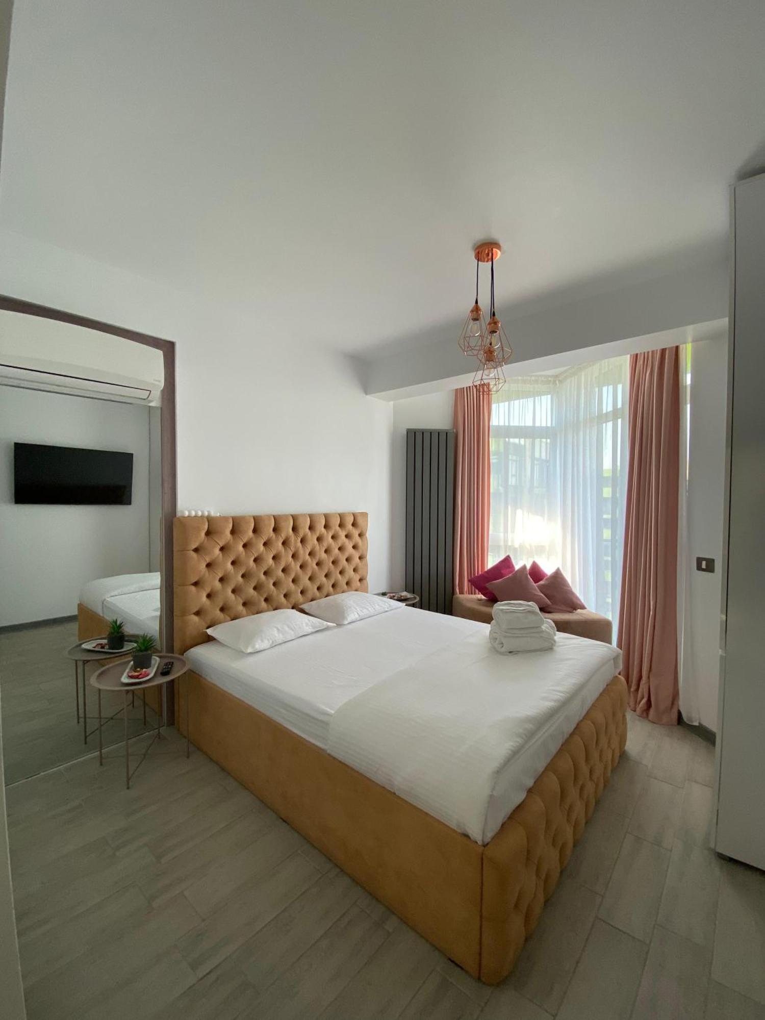 Iako Premium Apartament Navodari Ngoại thất bức ảnh