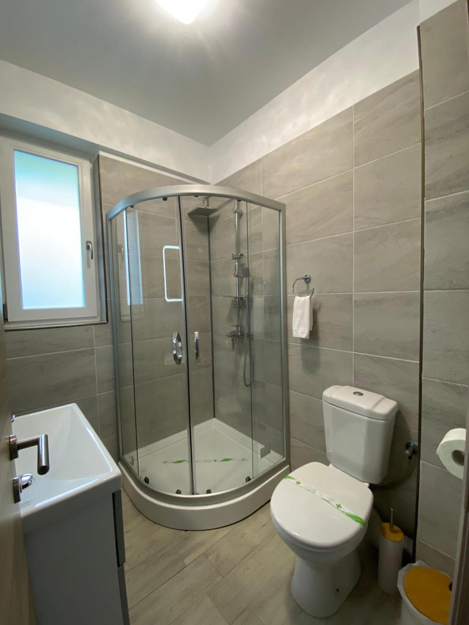 Iako Premium Apartament Navodari Ngoại thất bức ảnh